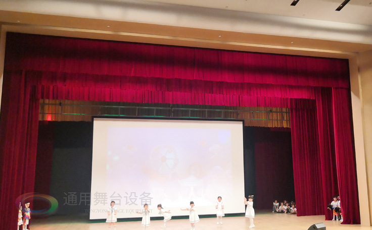 通用舞臺吊桿提醒:火災無小事!舞臺阻燃幕布防火設計面面觀!